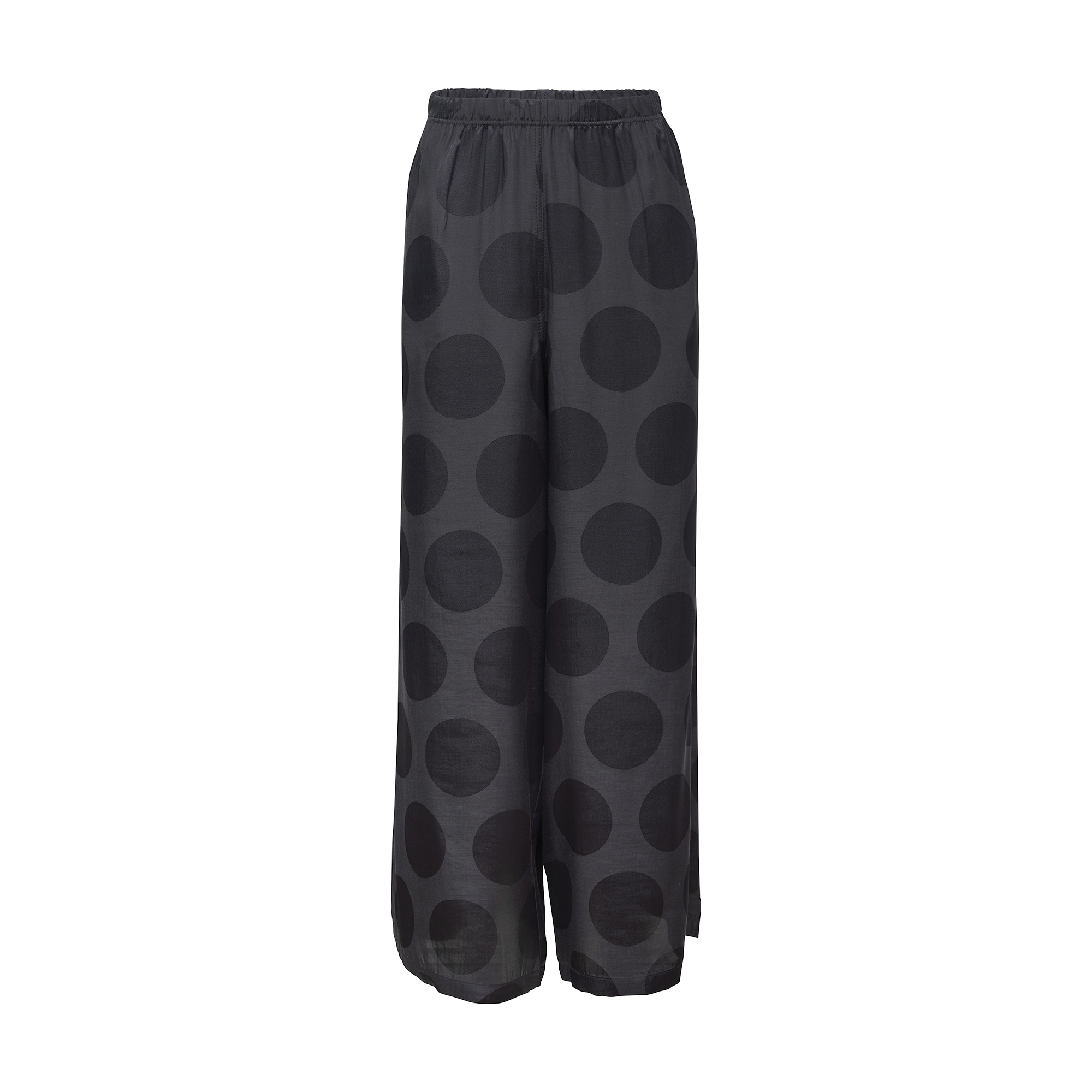 14672 99 black